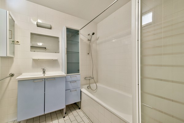 Medium property photo - C.J.K Van Aalststraat 75, 1019 JX Amsterdam